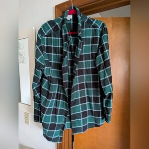 Croft&Barrow Green and Black Plaid Button-Up Shirt